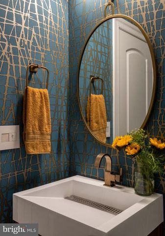 4873 POINT RD, Warrenton, VA 20187