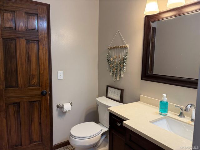 8 Briar Lane, Wappingers Falls, NY 12590