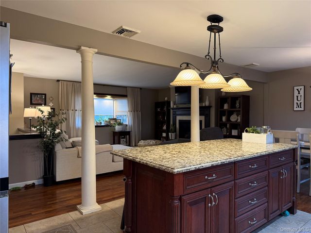 8 Briar Lane, Wappingers Falls, NY 12590