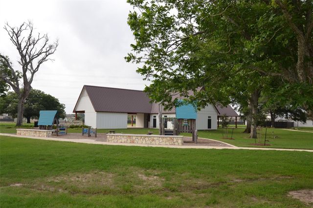 23511 Weir Box Road, Hockley, TX 77447