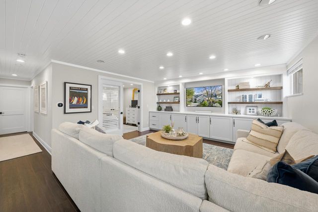 3 Dartmouth ROAD, Williams Bay, WI 53191