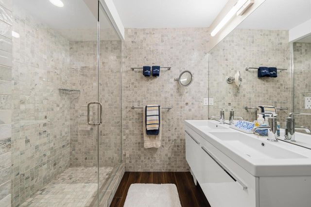 3 Dartmouth ROAD, Williams Bay, WI 53191