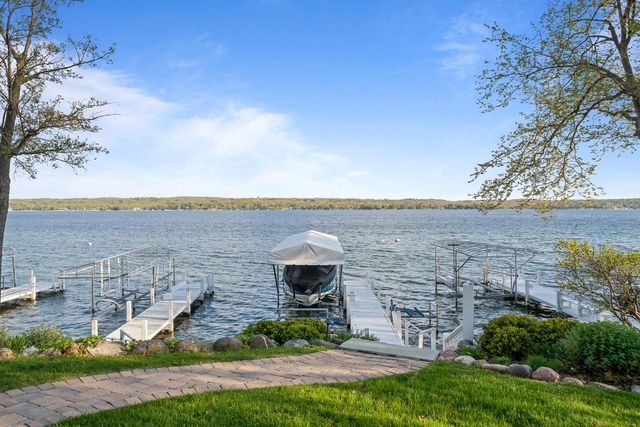 3 Dartmouth ROAD, Williams Bay, WI 53191