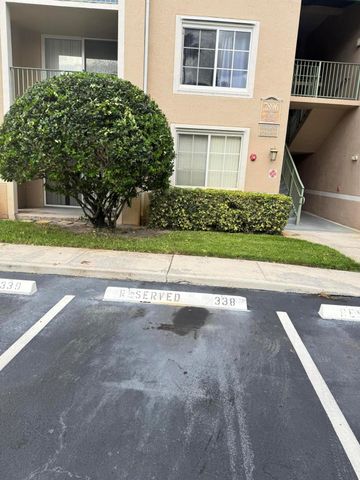 7896 W Sonoma Springs Circle 204, Lake Worth, FL 33463