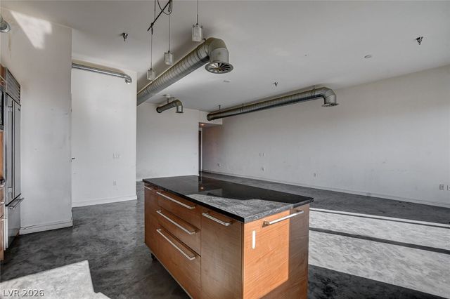 200 Hoover Avenue 1601, Las Vegas, NV 89101