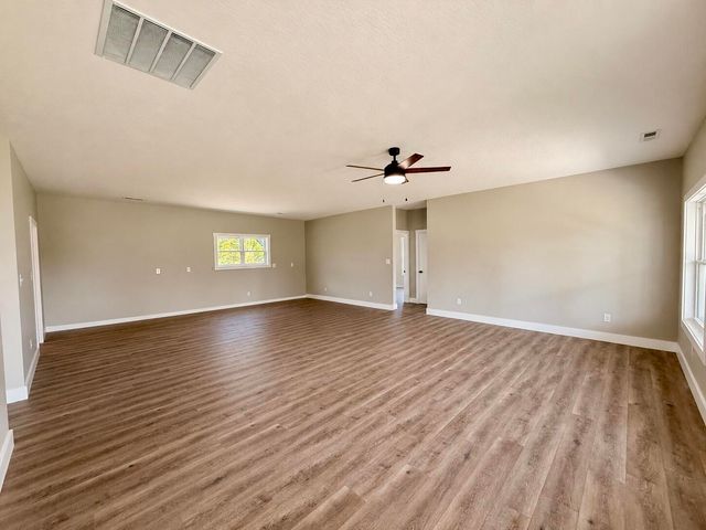 690 Kentucky 70, Eubank, KY 42567