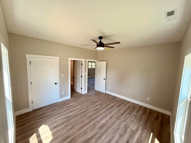 690 Kentucky 70, Eubank, KY 42567