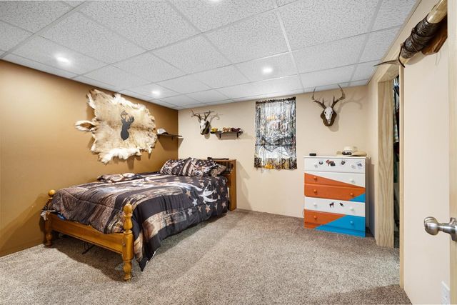 1825 5th St SW, Minot, ND 58701