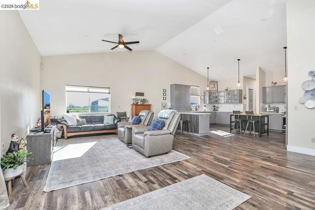 2200 Delta Rd, Knightsen, CA 94548