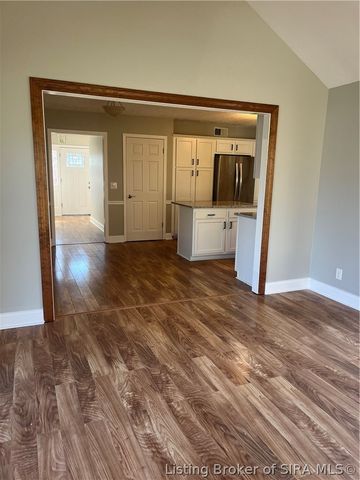 3427 Greenview Drive, New Albany, IN 47150