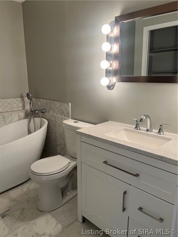 3427 Greenview Drive, New Albany, IN 47150