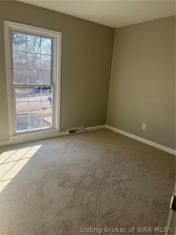 3427 Greenview Drive, New Albany, IN 47150