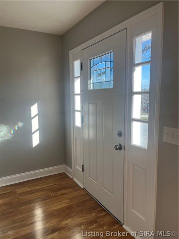 3427 Greenview Drive, New Albany, IN 47150