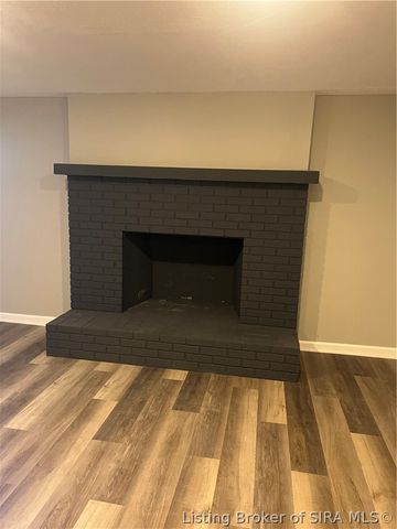 3427 Greenview Drive, New Albany, IN 47150