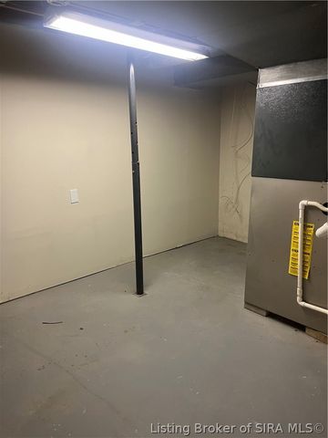 3427 Greenview Drive, New Albany, IN 47150