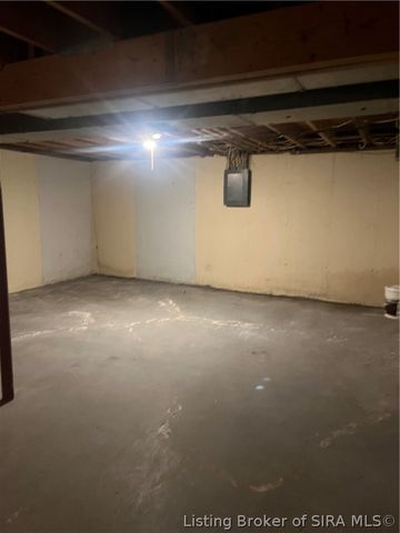 3427 Greenview Drive, New Albany, IN 47150