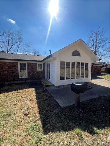 3427 Greenview Drive, New Albany, IN 47150