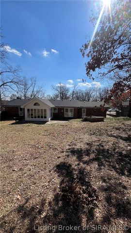 3427 Greenview Drive, New Albany, IN 47150