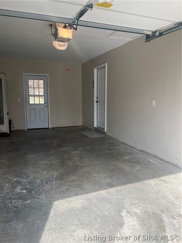 3427 Greenview Drive, New Albany, IN 47150