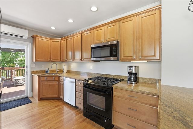 330 Sea St, Quincy, MA 02169