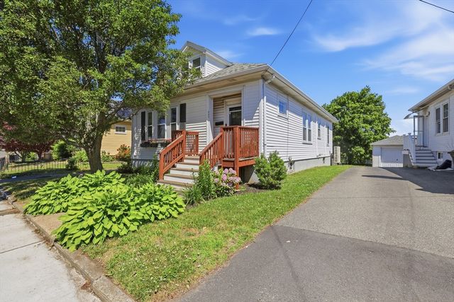 330 Sea St, Quincy, MA 02169