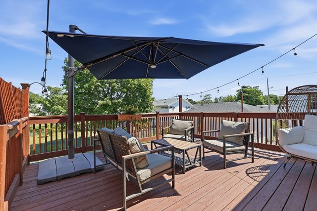 330 Sea St, Quincy, MA 02169