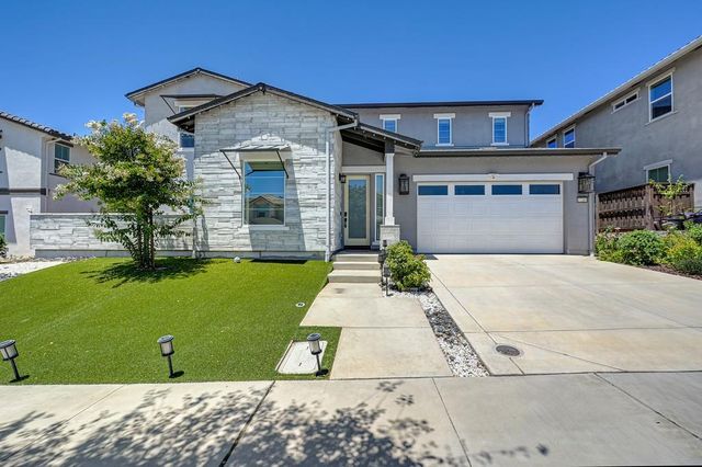 17203 Rosamond St, Lathrop, CA 95330