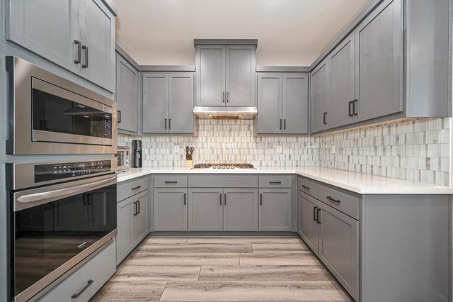 17203 Rosamond St, Lathrop, CA 95330