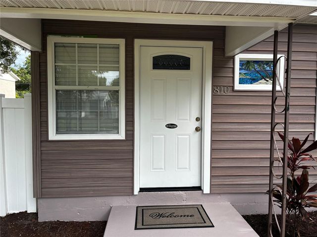810 52ND AVENUE N, St Petersburg, FL 33703