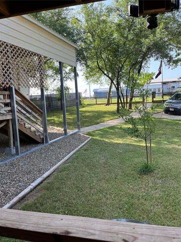 615 Waterfront Row, Quitman, TX 75783