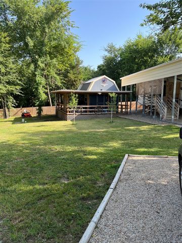 615 Waterfront Row, Quitman, TX 75783