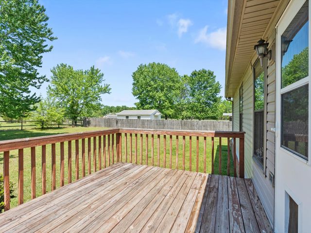 6934 Old Railroad Bed Rd, Toney, AL 35773