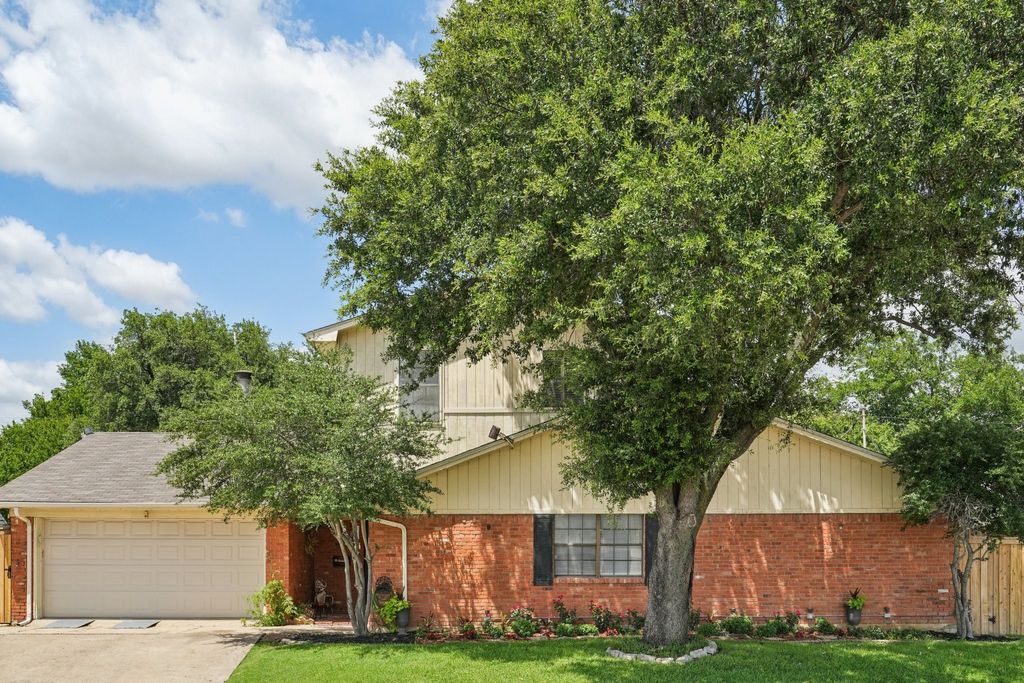 4212 SW Loop 820, Fort Worth, TX 76109