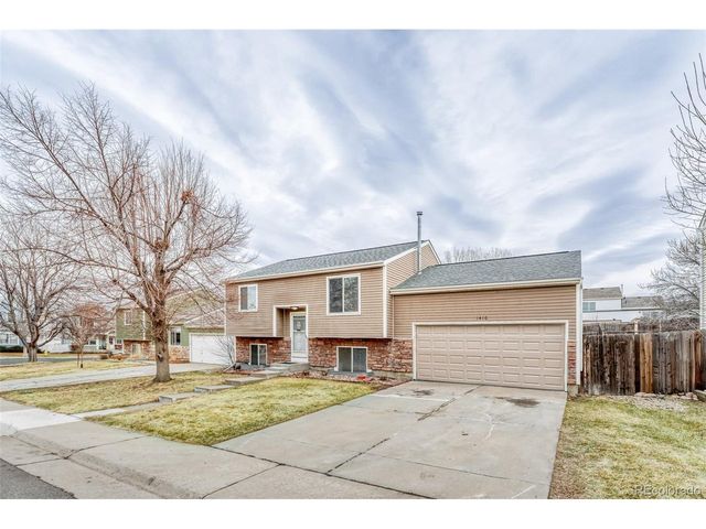 1410 S Pitkin Way, Aurora, CO 80017