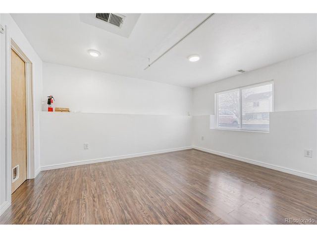 1410 S Pitkin Way, Aurora, CO 80017