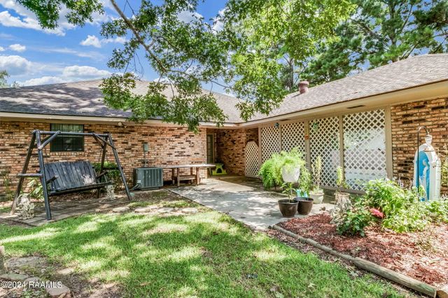 192 Tillou Andrus Drive, Opelousas, LA 70570