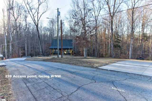 214 Brookview Circle, Easley, SC 29642