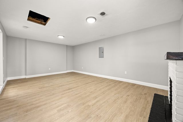 122 Sinclair Rd, Brockton, MA 02302