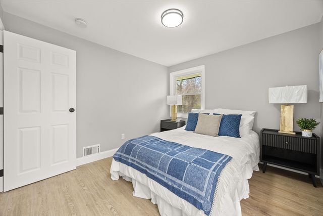 122 Sinclair Rd, Brockton, MA 02302