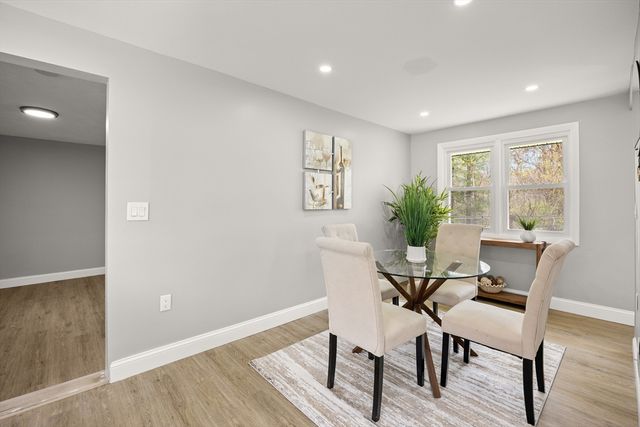 122 Sinclair Rd, Brockton, MA 02302