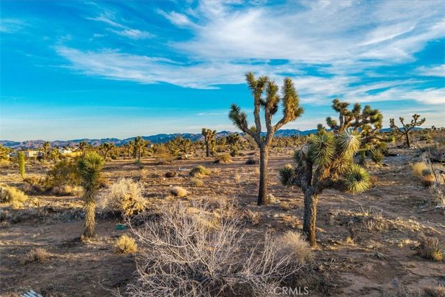 57575 Campanula Street, Yucca Valley, CA 92284