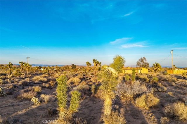 57575 Campanula Street, Yucca Valley, CA 92284