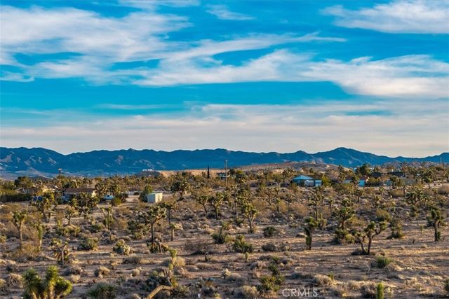 57575 Campanula Street, Yucca Valley, CA 92284