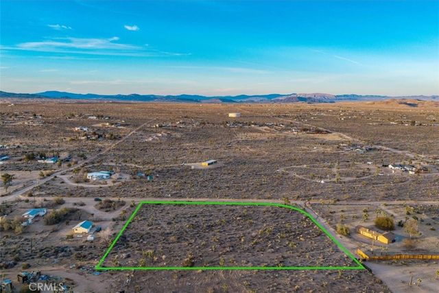 57575 Campanula Street, Yucca Valley, CA 92284