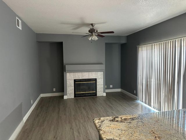 8541 Brisenbourg Way, Antelope, CA 95843