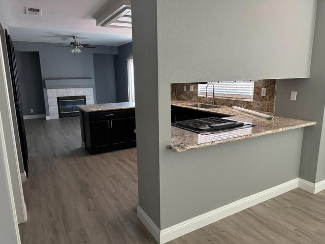 8541 Brisenbourg Way, Antelope, CA 95843