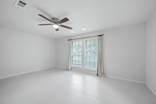 12626 New Kentucky Road, Cypress, TX 77429