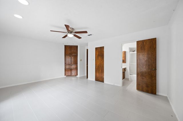 12626 New Kentucky Road, Cypress, TX 77429