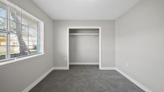 7808 Glass Street, Houston, TX 77016