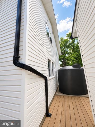 1440 SMITH VILLAGE RD, Silver Spring, MD 20904